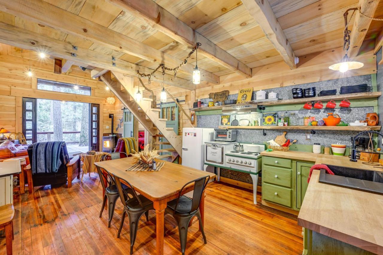 Enchanting Creekside Cabin Near Kings Canyon Park! Badger Εξωτερικό φωτογραφία