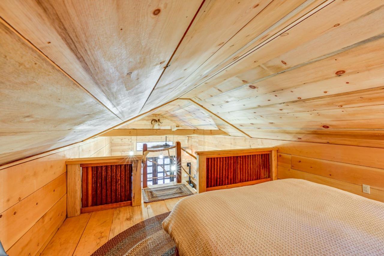 Enchanting Creekside Cabin Near Kings Canyon Park! Badger Εξωτερικό φωτογραφία